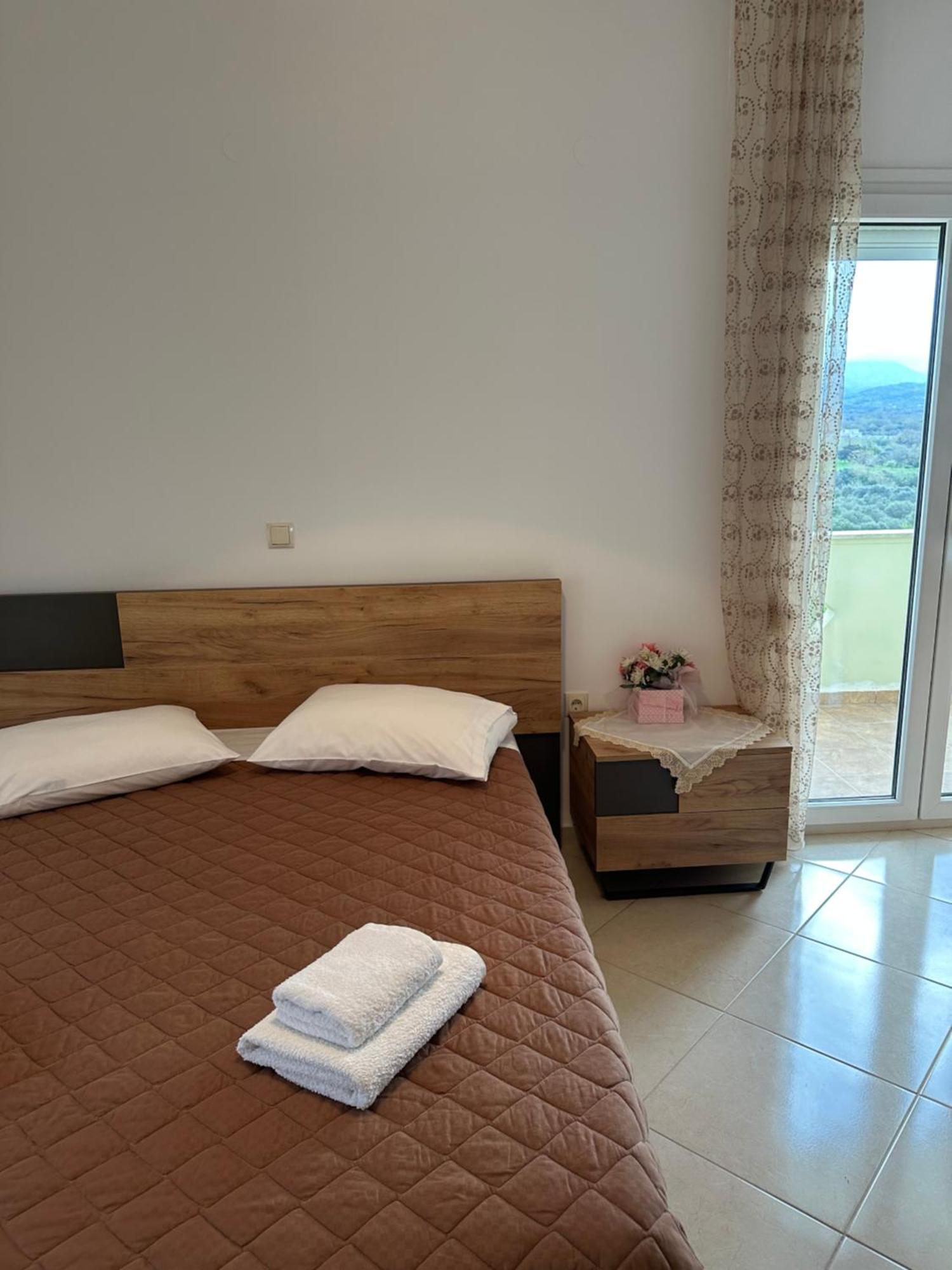 Breeze Holiday Home Koxaré エクステリア 写真